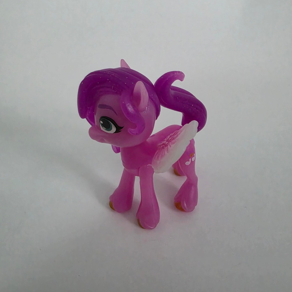 Hasbro My Little Pony A New Generation Pipp Petals Pink Pegasus Figure 3"